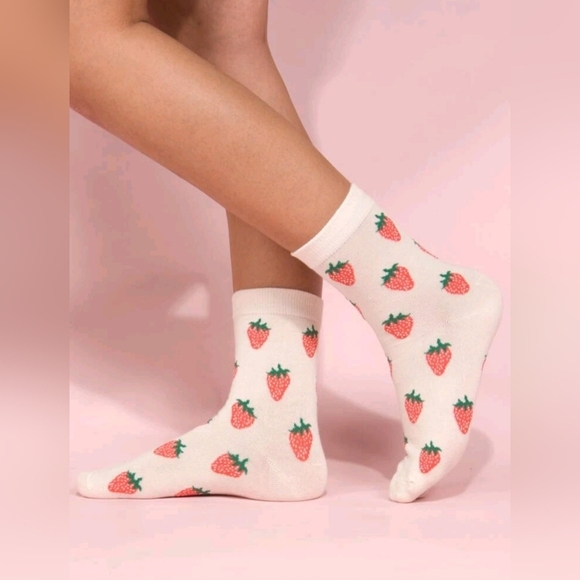 Strawberry Pattern Crew Socks - Picture 1 of 3